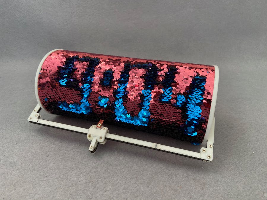 Sequino Tells Time In The Most Satisfying Way: Sequins